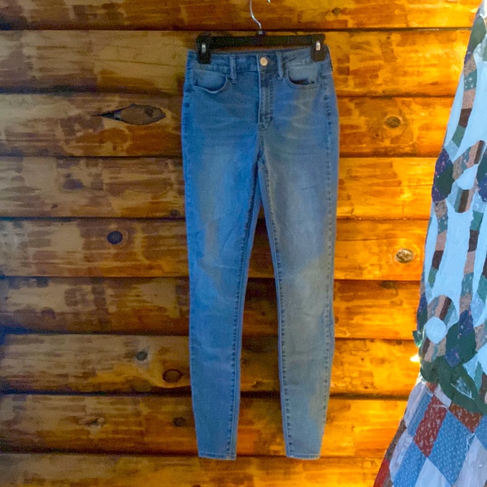 SO size 5 juniors jeans